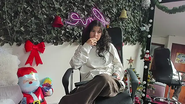 Snapshot of Samanta_Ortiz chatting on 12/05/25, 07:10 Samanta Ortiz online show from 12/05/25, 07:10