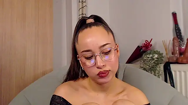 adacgrey online show from 02/28/26, 05:03