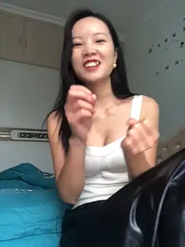 Mile-m online show from 10/17/25, 02:15