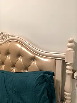 Mile-m online show from 11/26/25, 02:18