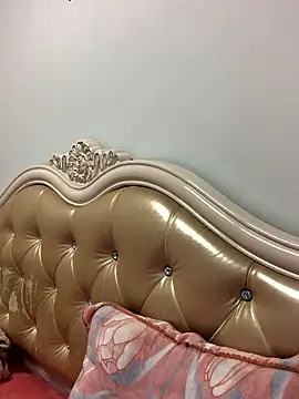 Mile-m online show from 01/10/26, 08:49