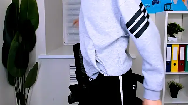 MarkBranston online show from 10/25/25, 03:29