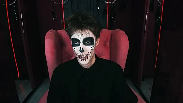 MarkBranston online show from 10/31/25, 03:57