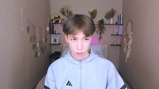 MarkBranston online show from 11/11/25, 08:53