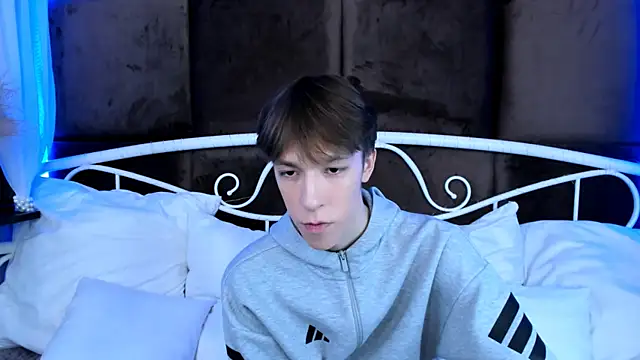 MarkBranston online show from 11/16/25, 10:43