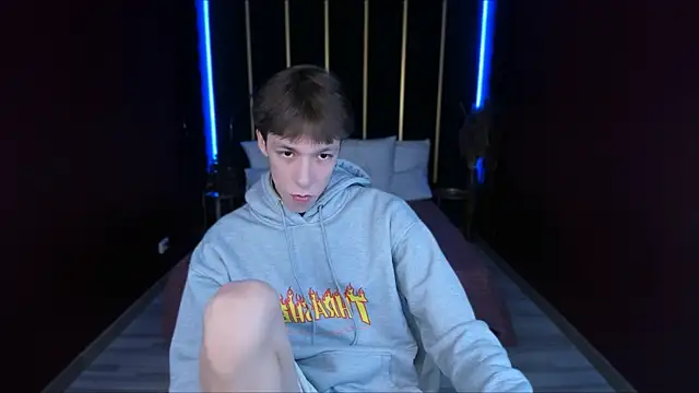 MarkBranston online show from 12/21/25, 10:44