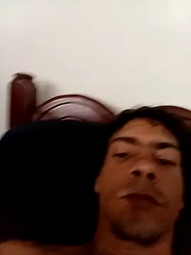 Snapshot of alexander0153 chatting on 11/27/25, 06:43 alexander0153 online show from 11/27/25, 06:43