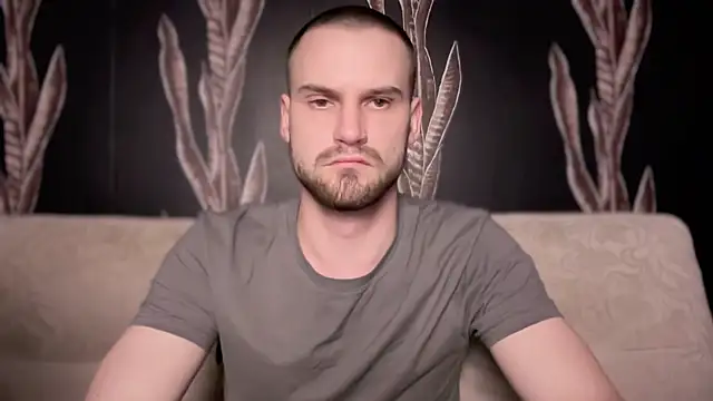 Iveraan online show from 10/19/25, 07:58