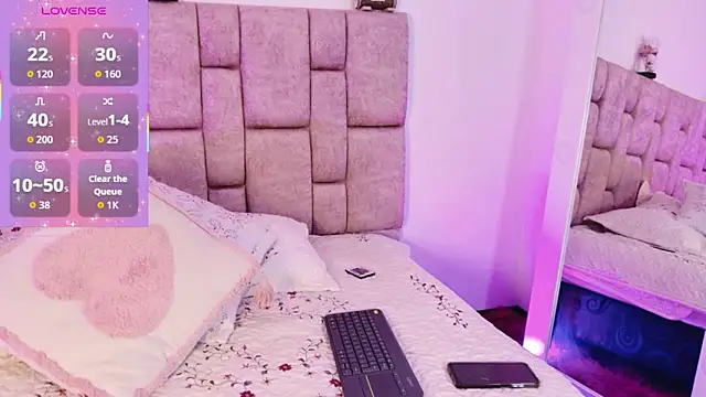 AmyVega  online show from 11/14/25, 03:00