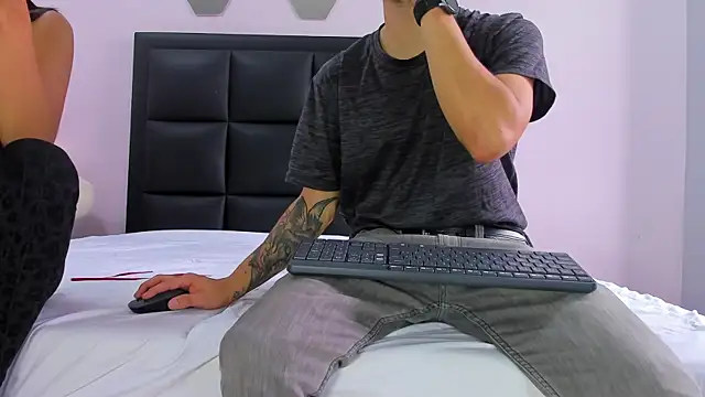 2 fire online show from 01/12/26, 01:27