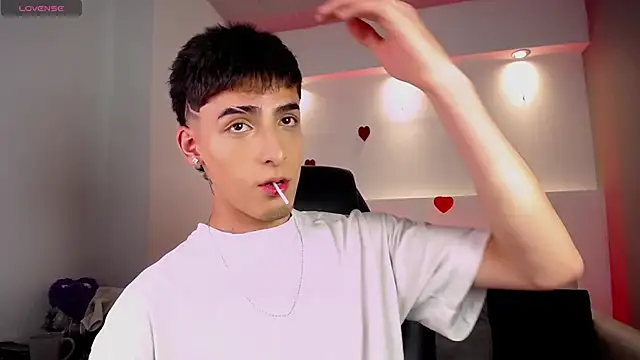 MateoMitchell online show from 03/06/26, 04:31