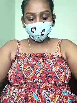 Snapshot of tamil_Monisha chatting on 10/06/25, 07:39 tamil Monisha online show from 10/06/25, 07:39