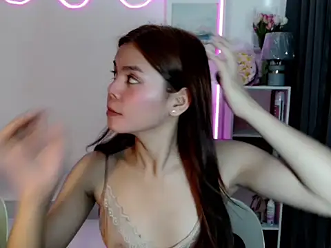 Snapshot of buttycamillex chatting on 03/14/26, 08:31 buttycamillex online show from 03/14/26, 08:31