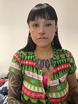 kyttyDanny online show from 10/08/25, 04:26