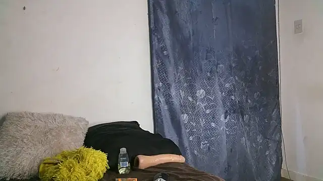 Sexslender20 online show from 10/08/25, 02:20