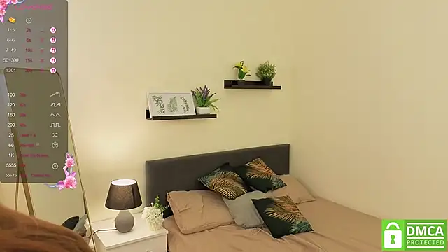 Eileen Burton online show from 10/10/25, 06:07