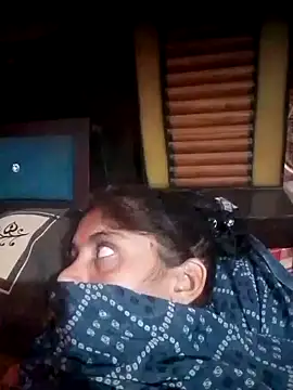 CWEETY-12 online show from 10/21/25, 01:45