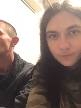 Snapshot of Twolatte1520 chatting on 10/03/25, 05:10 Twolatte1520 online show from 10/03/25, 05:10