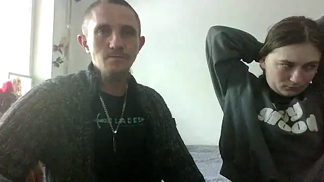 Snapshot of Twolatte1520 chatting on 04/20/26, 10:29 Twolatte1520 online show from 04/20/26, 10:29