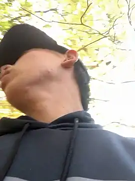 Snapshot of aooya chatting on 11/30/25, 03:10 aooya online show from 11/30/25, 03:10