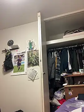 Snapshot of aooya chatting on 04/13/26, 03:28 aooya online show from 04/13/26, 03:28