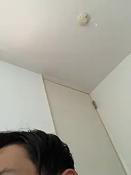 Snapshot of aooya chatting on 06/05/26, 11:43 aooya online show from 06/05/26, 11:43