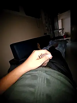 Snapshot of kartik_12098 chatting on 10/31/25, 09:21 kartik 12098 online show from 10/31/25, 09:21