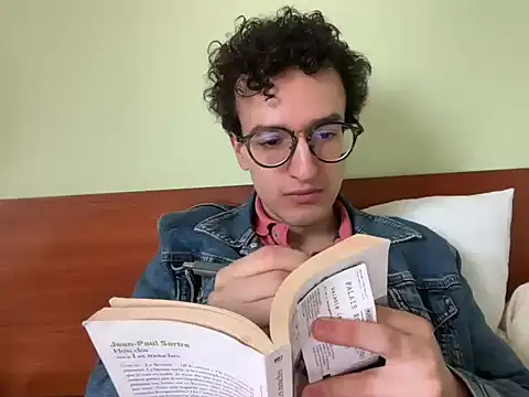 Poeta98xh online show from 10/04/25, 01:53