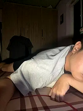 Zynzel online show from 10/24/25, 05:09