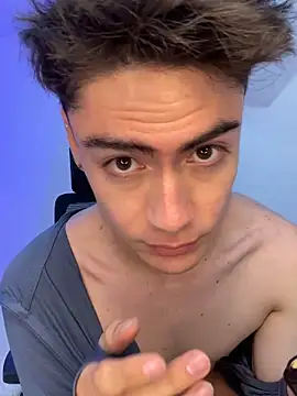 Sam Clark online show from 10/15/25, 04:01