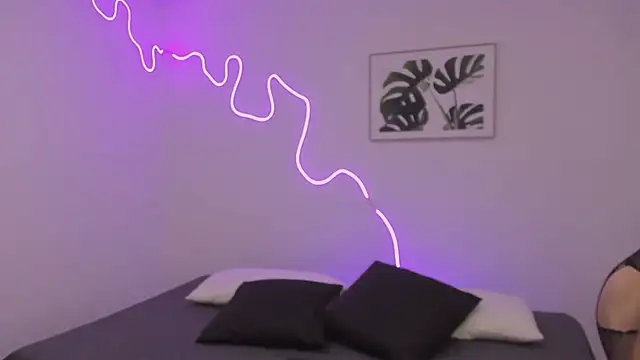 Sam Clark online show from 12/15/25, 08:35