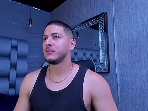 jasonshaw25 online show from 10/06/25, 11:46