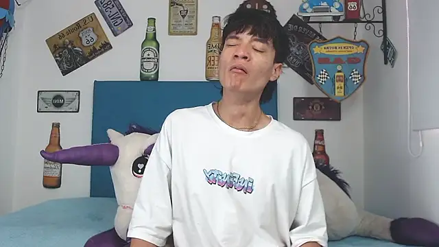 alex russo   online show from 03/19/26, 06:45