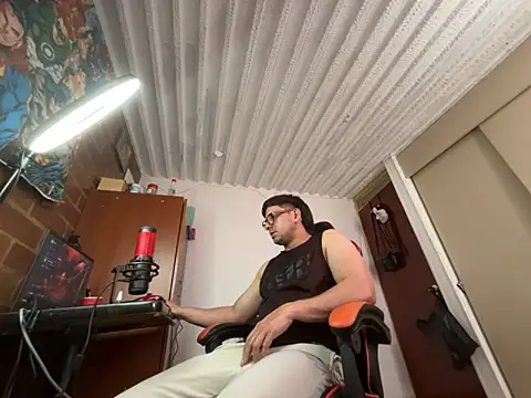 Snapshot of kaspar_6 chatting on 04/06/26, 07:48 kaspar 6 online show from 04/06/26, 07:48