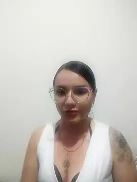 Snapshot of Gardeniia_hot chatting on 10/04/25, 07:28 Gardeniia hot online show from 10/04/25, 07:28