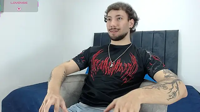 angel kyrozz online show from 02/11/26, 07:08