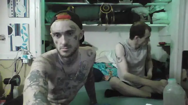 Snapshot of SWAGGDaddy93 chatting on 03/05/26, 10:00 SWAGGDaddy93 online show from 03/05/26, 10:00