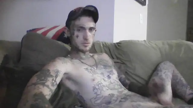 Snapshot of SWAGGDaddy93 chatting on 04/14/26, 02:39 SWAGGDaddy93 online show from 04/14/26, 02:39