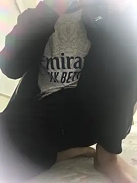 Snapshot of Sert_erkek21_ysm chatting on 04/02/26, 06:16 Sert erkek21 ysm online show from 04/02/26, 06:16