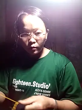 Snapshot of sumaybae chatting on 10/16/25, 12:39 sumaybae online show from 10/16/25, 12:39