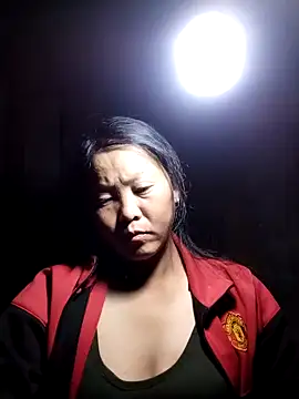 Snapshot of sumaybae chatting on 10/29/25, 03:14 sumaybae online show from 10/29/25, 03:14