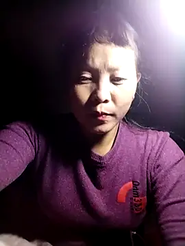 Snapshot of sumaybae chatting on 11/04/25, 01:43 sumaybae online show from 11/04/25, 01:43