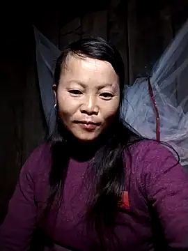 Snapshot of sumaybae chatting on 11/11/25, 08:20 sumaybae online show from 11/11/25, 08:20