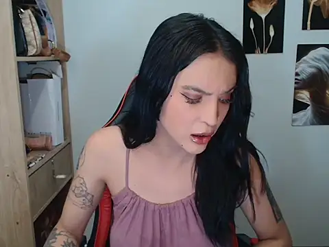 Snapshot of Savana_Maison chatting on 05/08/26, 05:35 Savana Maison online show from 05/08/26, 05:35