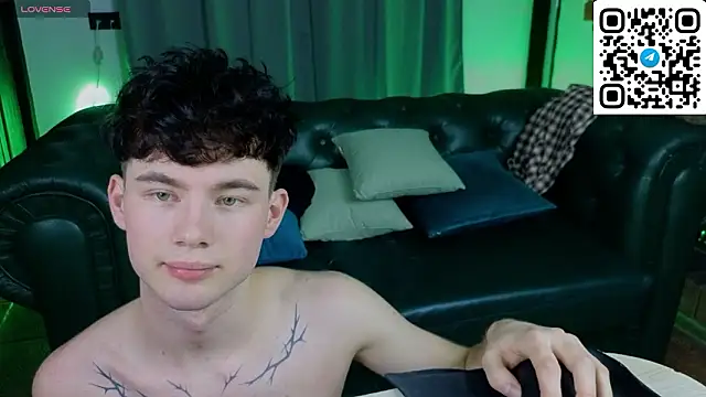 Cute Mike online show from 02/25/26, 08:51