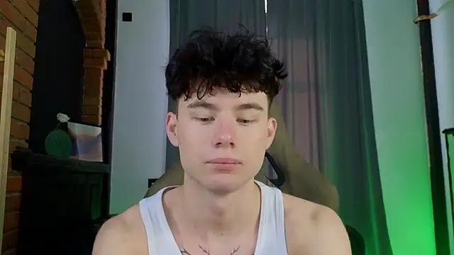 Cute Mike online show from 03/04/26, 04:40