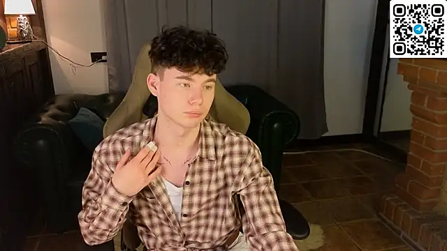 Cute Mike online show from 03/05/26, 12:23