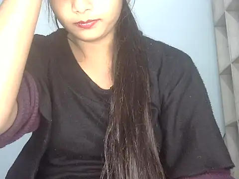 Snapshot of Joya_7 chatting on 12/04/25, 04:00 Joya 7 online show from 12/04/25, 04:00