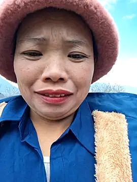 miomio-12 online show from 11/15/25, 04:54