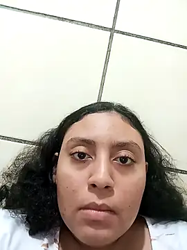 Snapshot of ZS_Oficial chatting on 04/15/26, 03:19 ZS Oficial online show from 04/15/26, 03:19